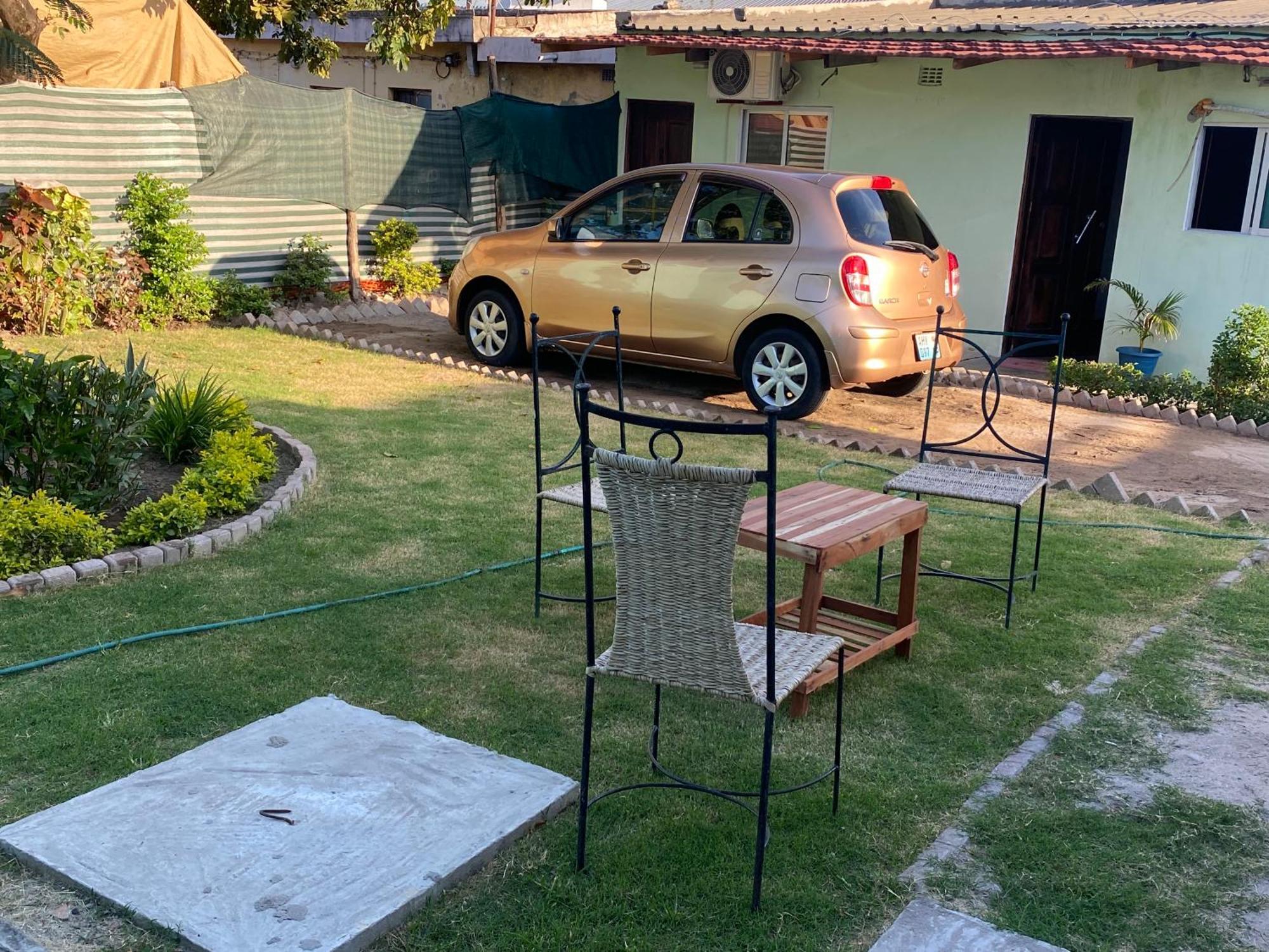 Aeropark Residencial Vandrarhem Maputo Exteriör bild