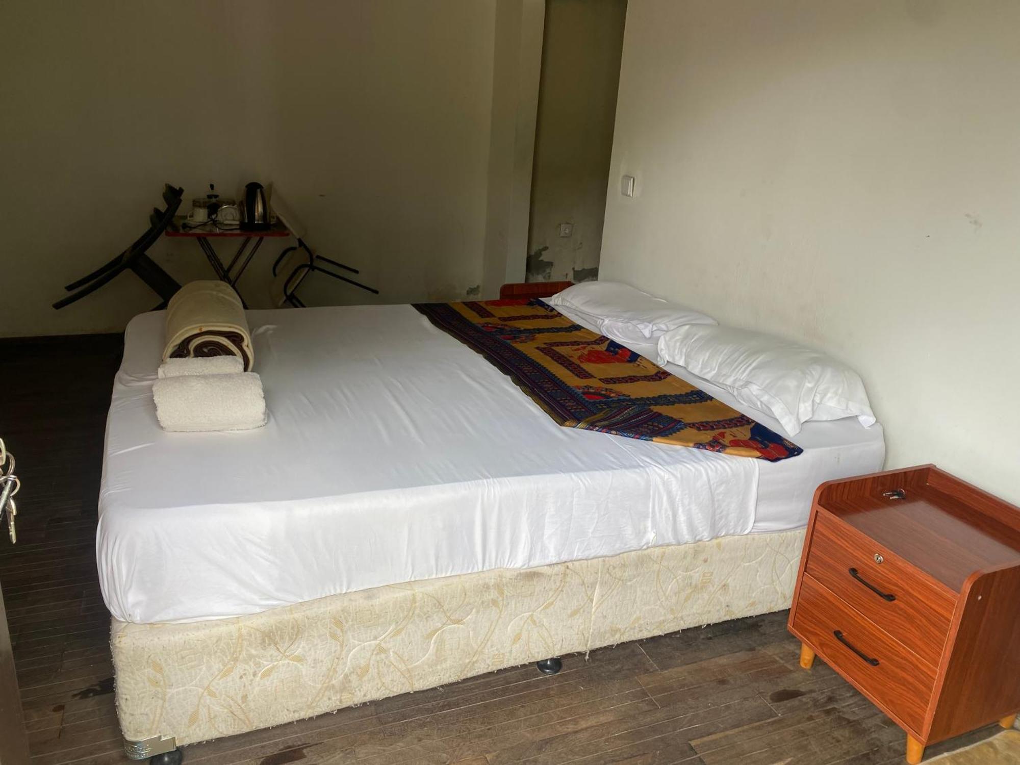Aeropark Residencial Vandrarhem Maputo Exteriör bild