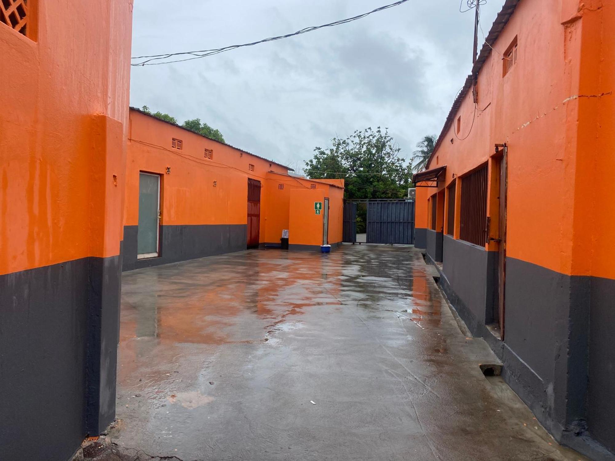 Aeropark Residencial Vandrarhem Maputo Exteriör bild