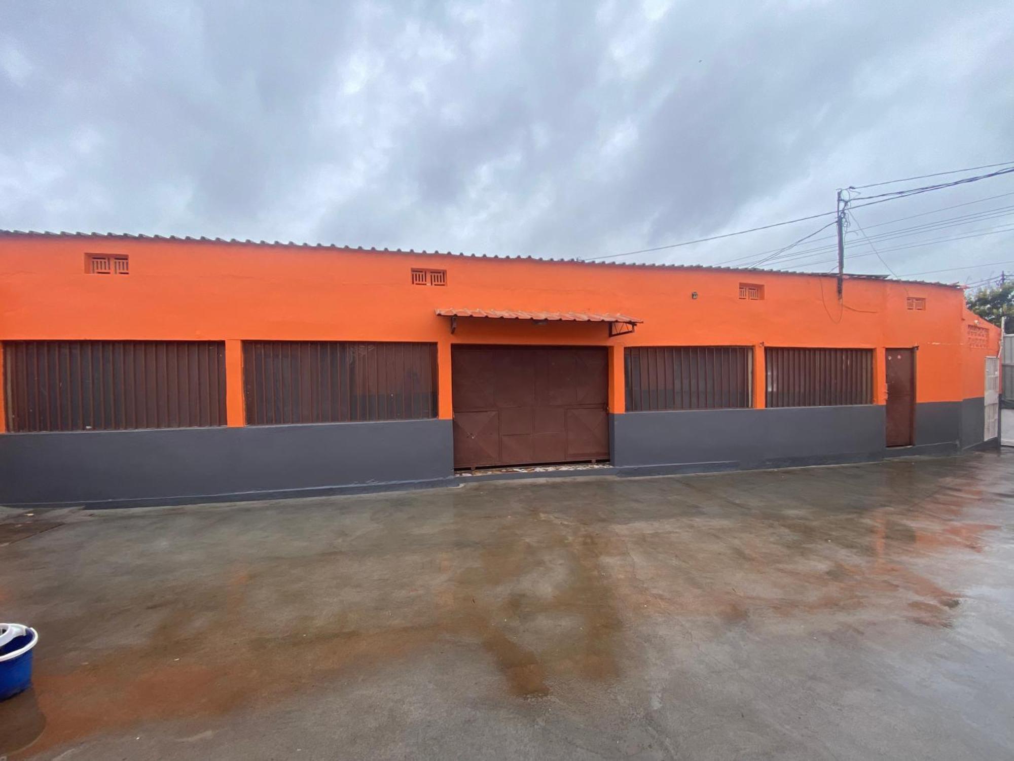 Aeropark Residencial Vandrarhem Maputo Exteriör bild