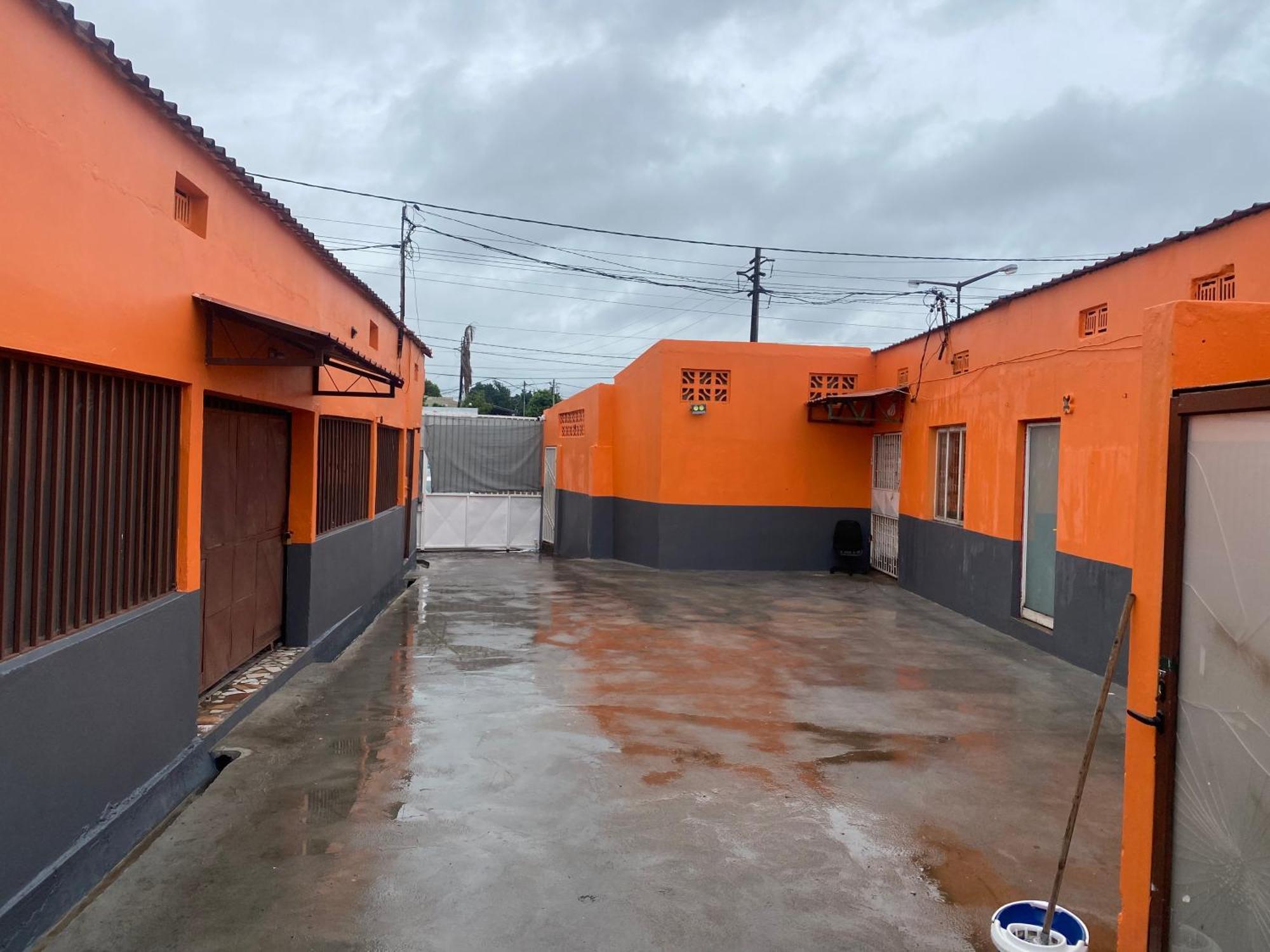 Aeropark Residencial Vandrarhem Maputo Exteriör bild