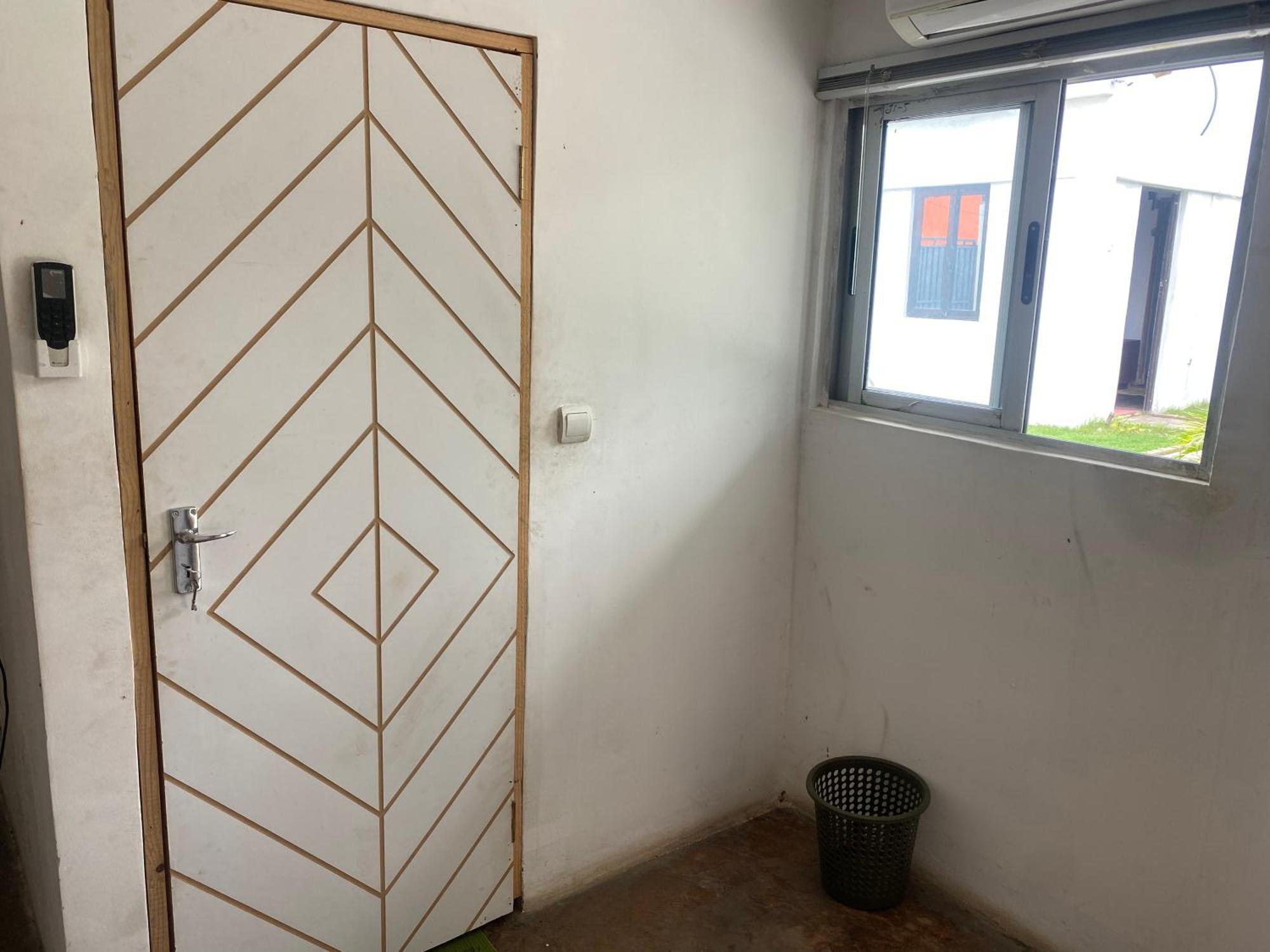 Aeropark Residencial Vandrarhem Maputo Exteriör bild